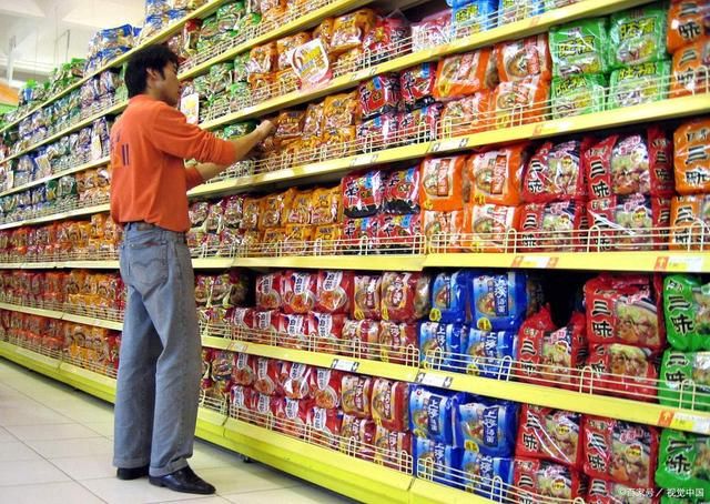 方便食品進(jìn)入熱銷(xiāo)時(shí)期，供不應(yīng)求狀況持續(xù)